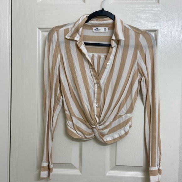 Hollister Crop Top - Picture 1 of 7